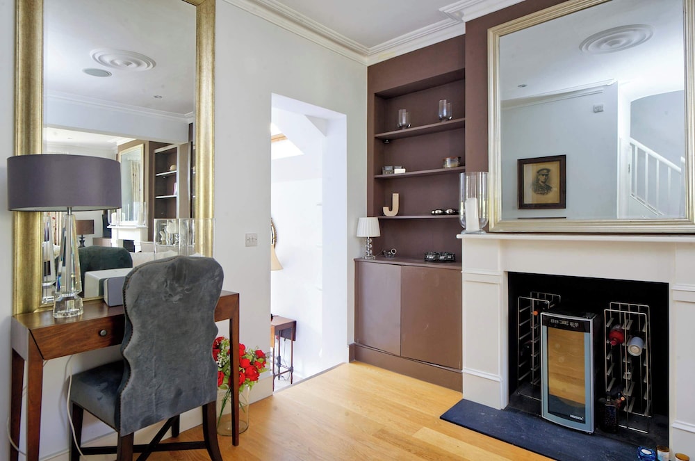 Stunning 3 bed Home With Garden - Wandsworth