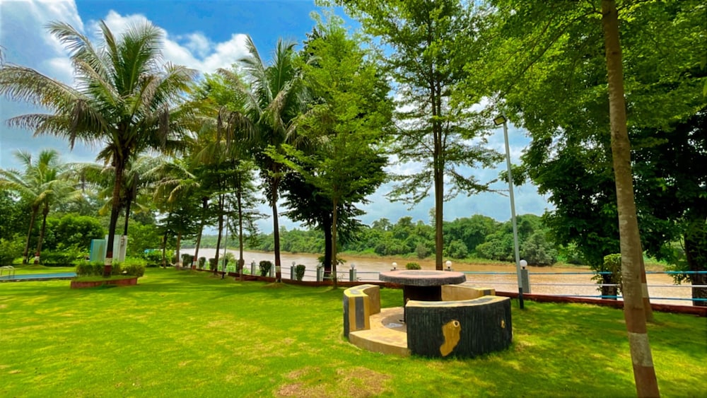 Rustic River Resort