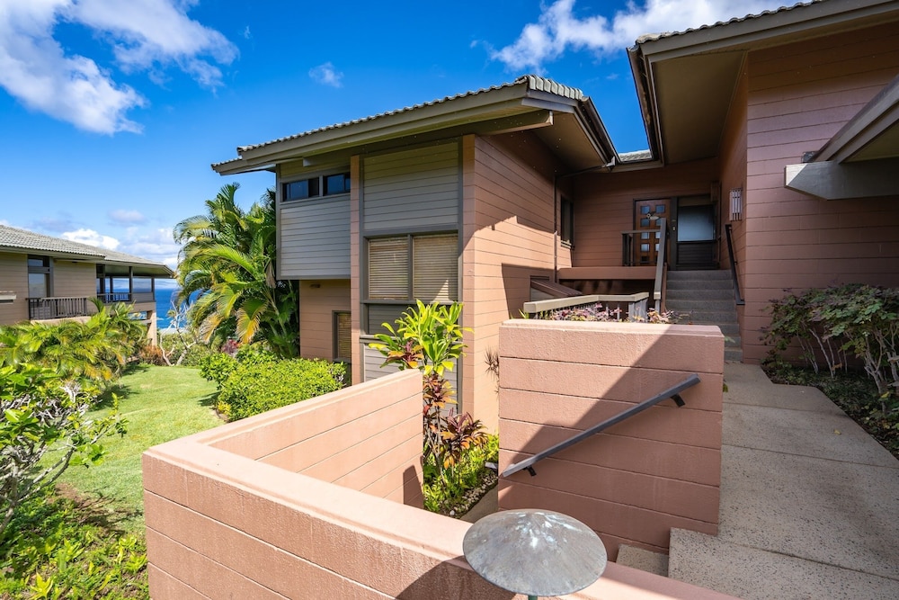 Kapalua Ridge by Coldwell Banker Island Vacations view 4