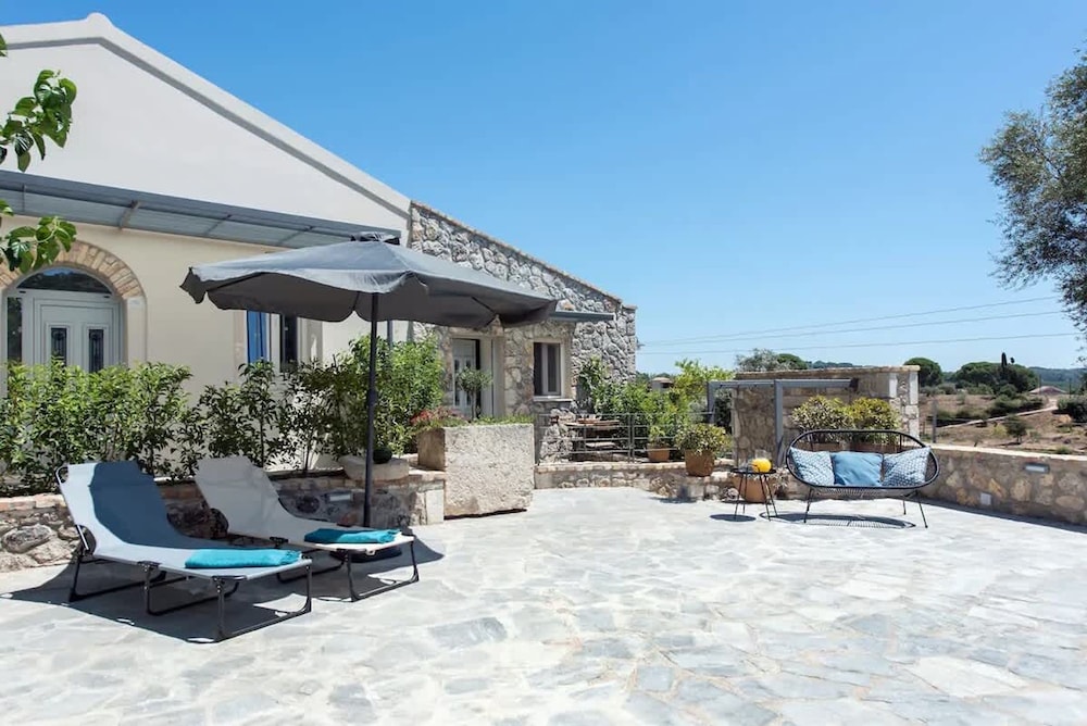 Iliopetra Houses - Corfu Private Pool Retreats