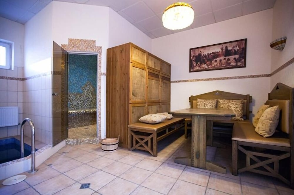 Park Hotel Piramida