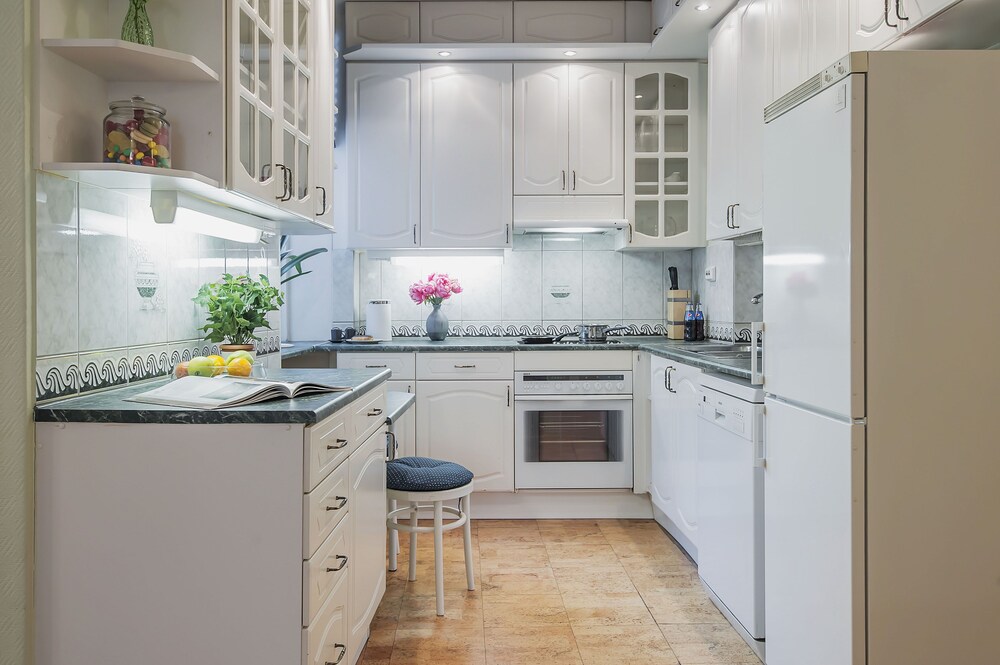 GM Apartment Staropimenovskii 16
