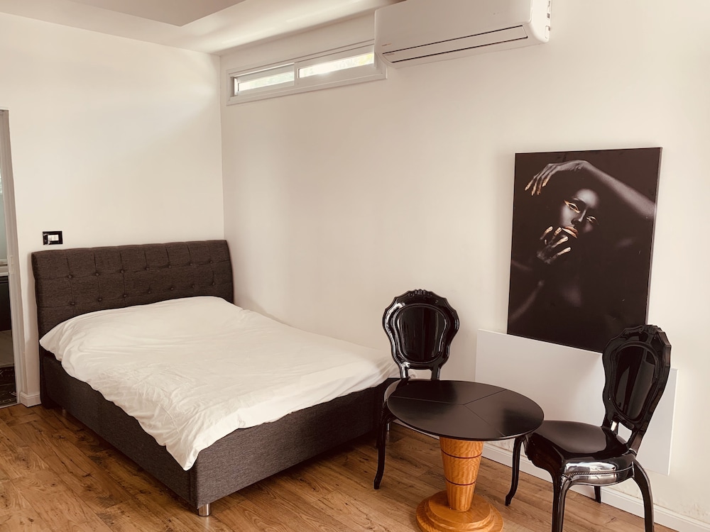 Luxury Suites