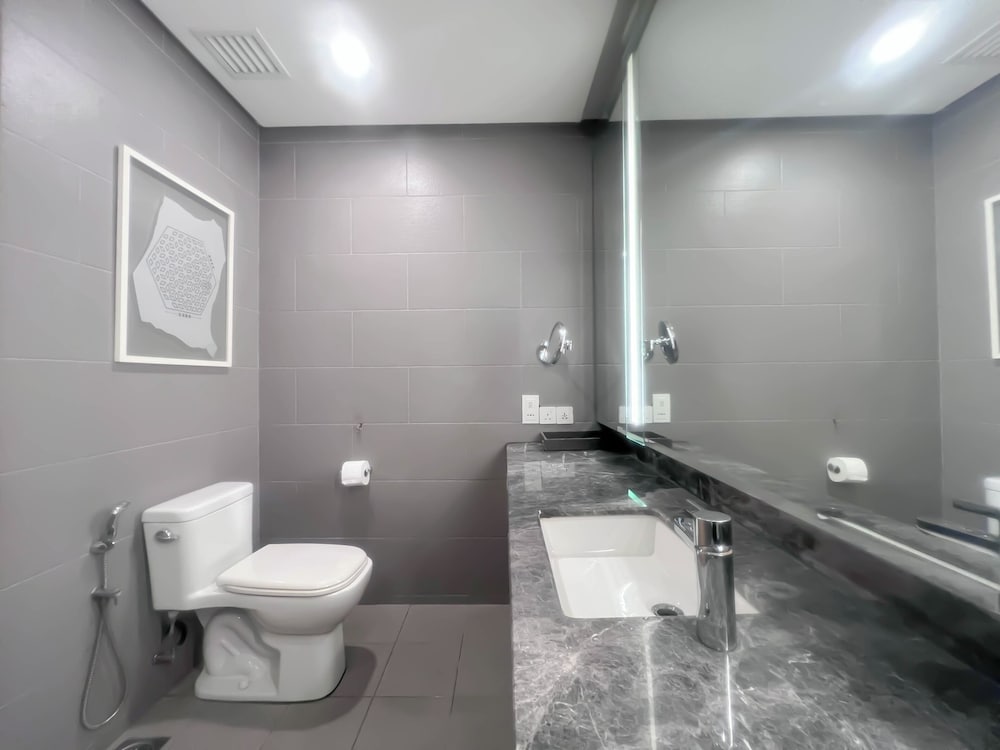 188 Suites by Manhattan Group
