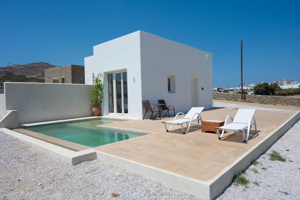Adyton Luxury Suites Mykonos Private Pool Getaway