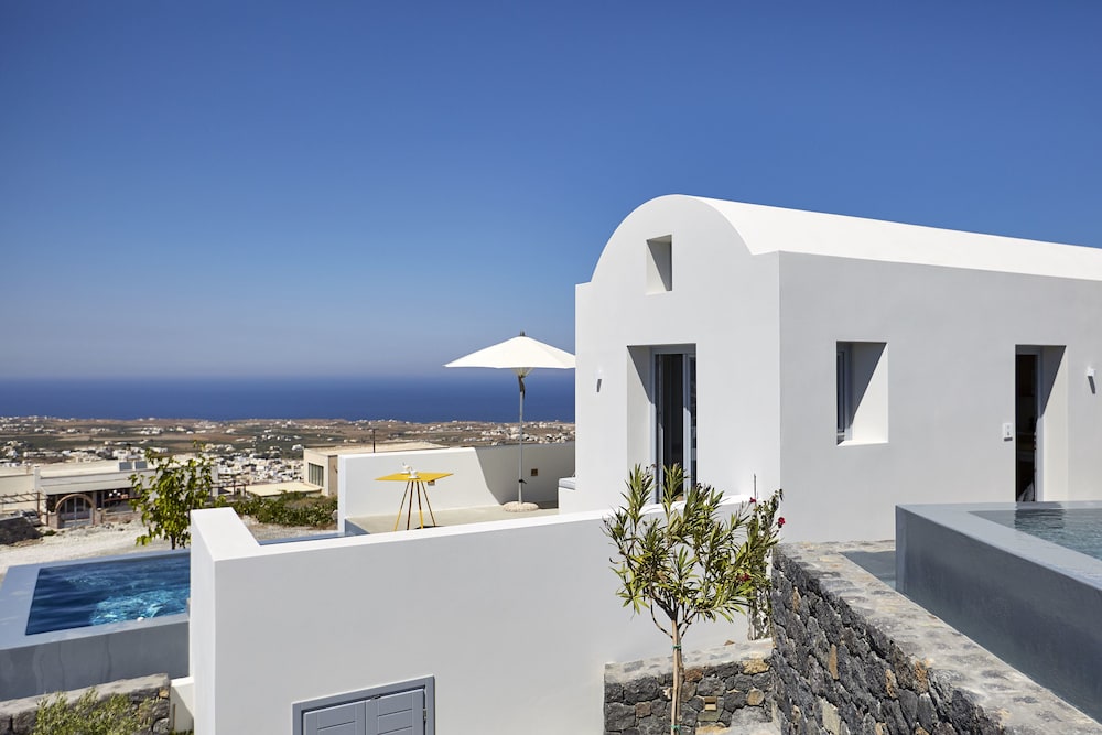 Nova Luxury Suites
