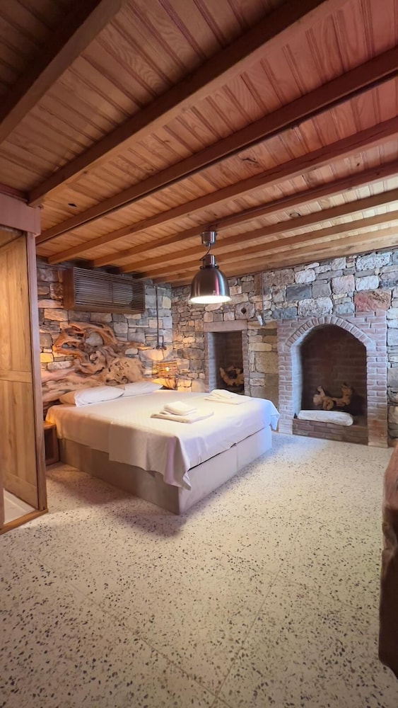 İrinikos Otel - Image 6