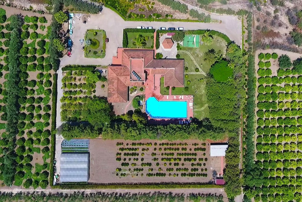 Villa with private Pool