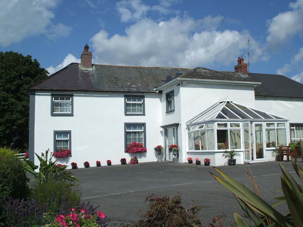 Grove Farm House B&B