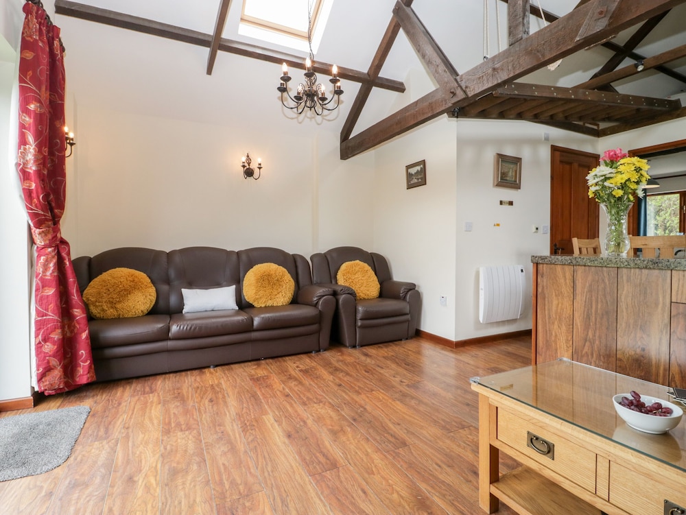 Walnut Cottage
