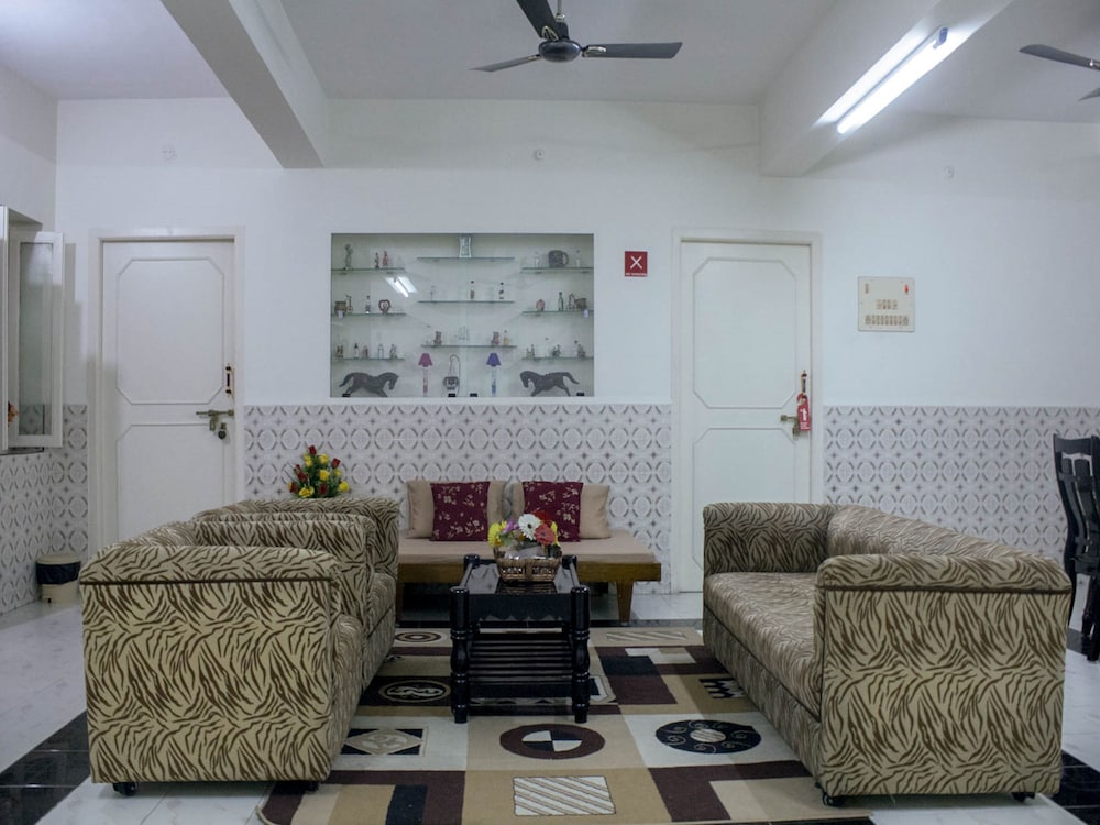 OYO 4189 Rose Flower Service Apartment
