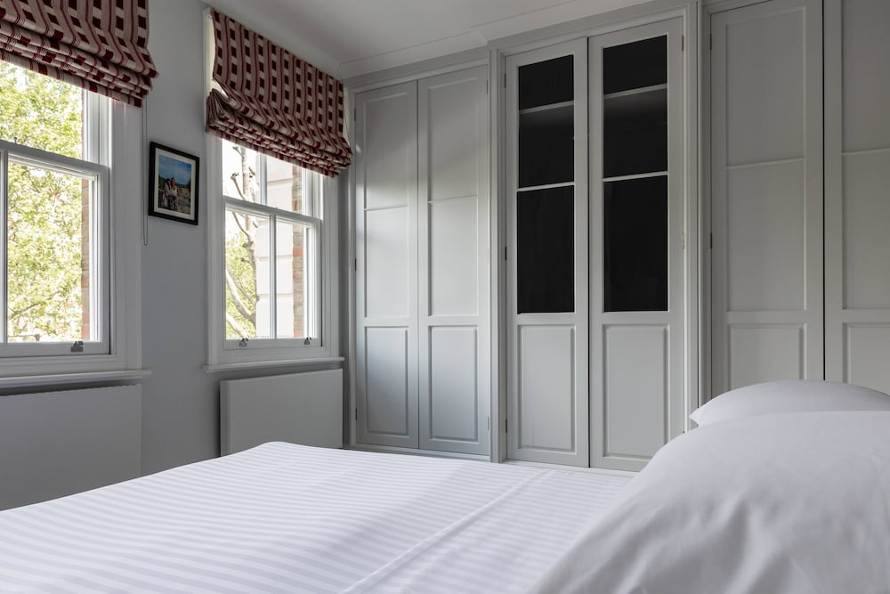 Maida Avenue II by Onefinestay