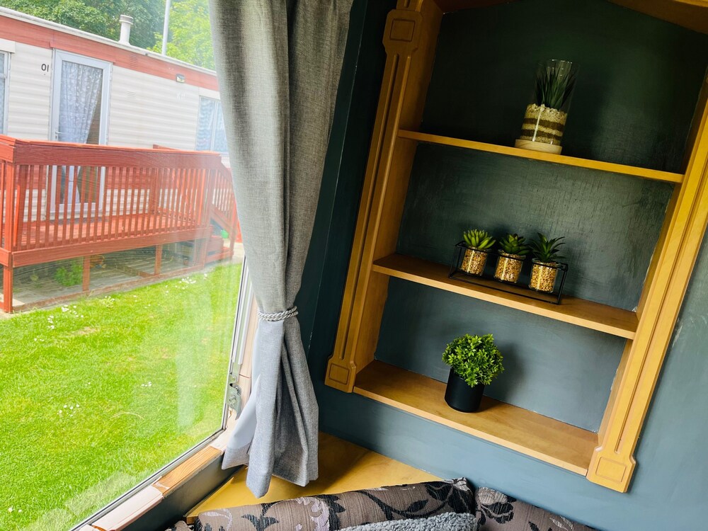 Cozy Caravan in Skegness for 8