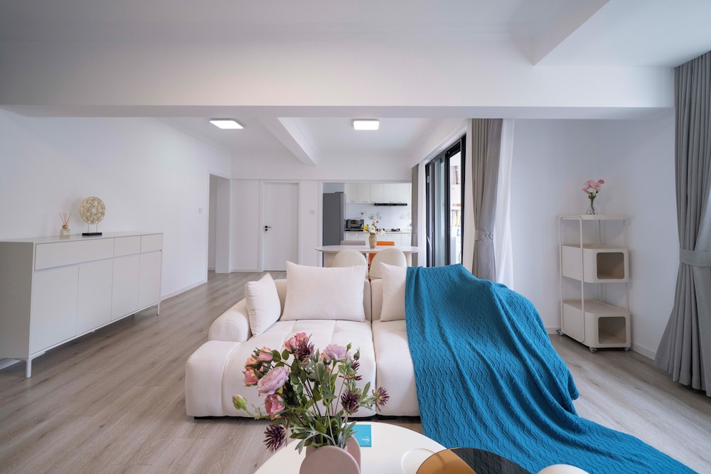 Tyms Parisian 2BR APT Paris Classic