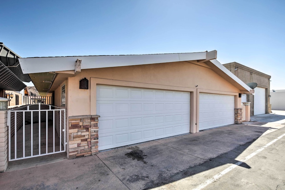 Canalfront Family Home w/ Private 50-foot Dock!