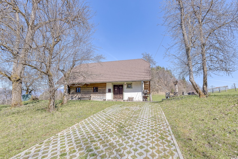 Chalet Kupljenik Near Bled Lake