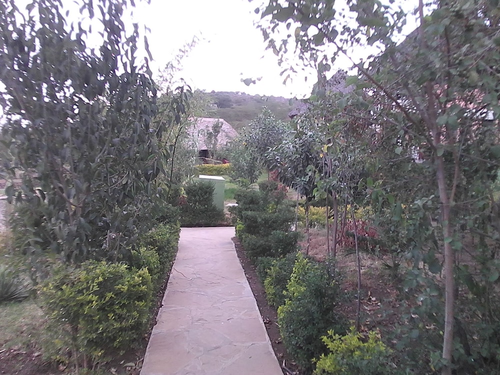 Sirville Lake Elementaita Lodge