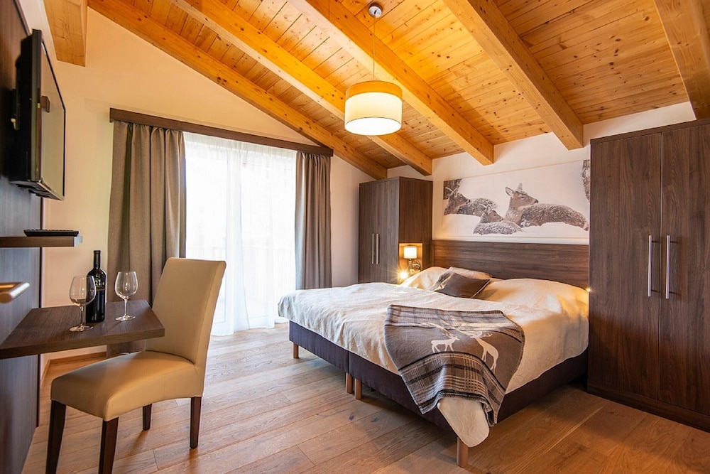 Apartment in Salzburg With Private Balcony