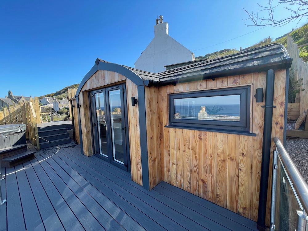 Gardenstown Seaview Cottages