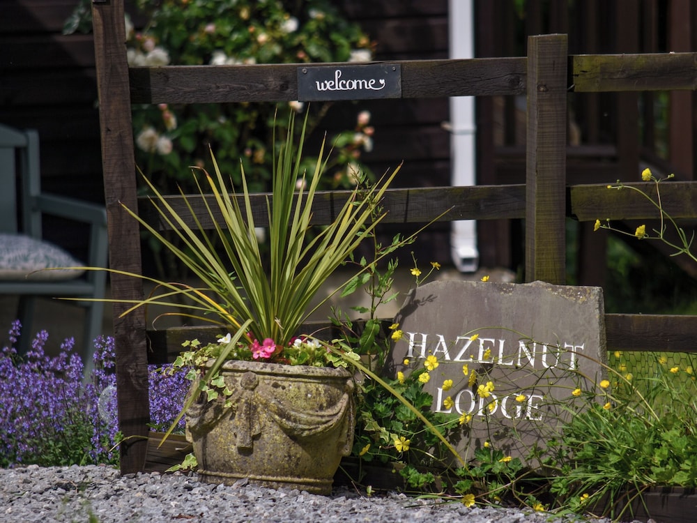 Hazelnut Lodge