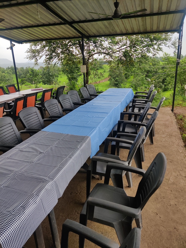 Savli Farm's Nature Retreat & Adventures
