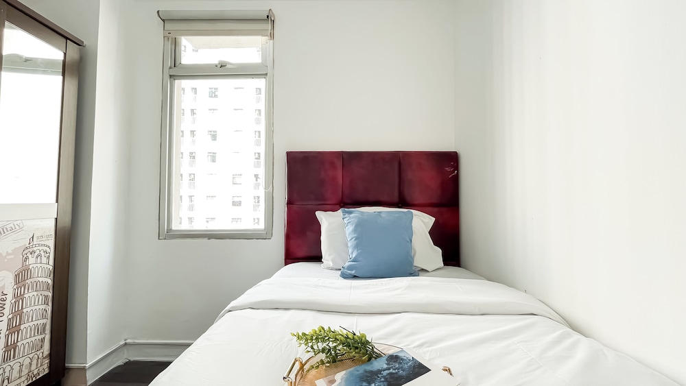 Warm And Homey 2Br Apartment At Green Bay Pluit