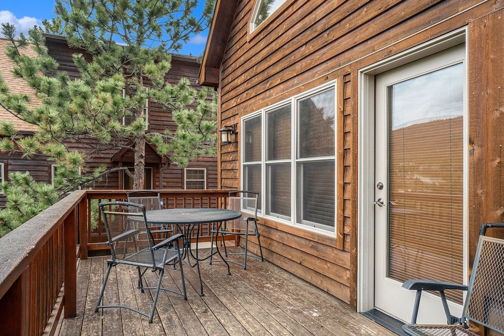 Solitude Condos - Estes Park CO