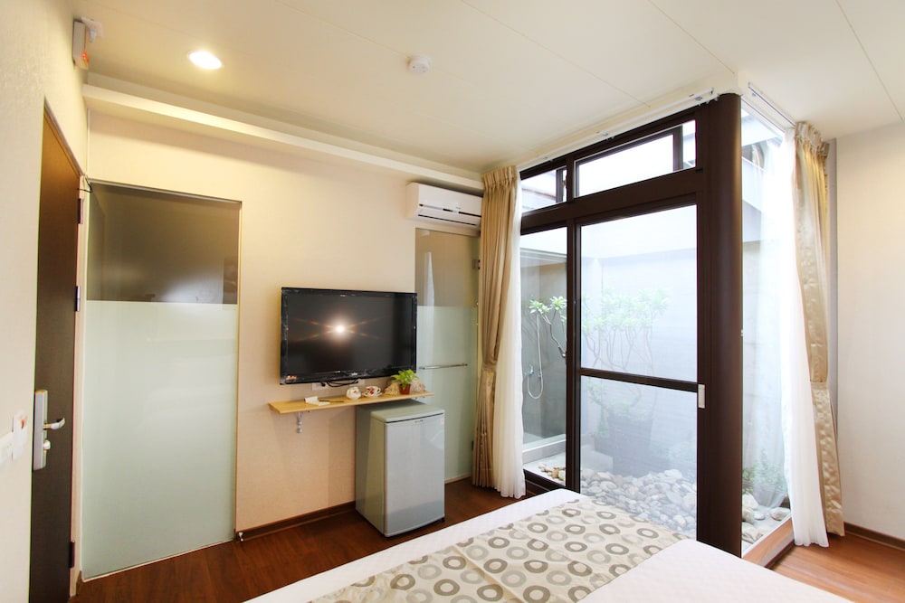HK77villa