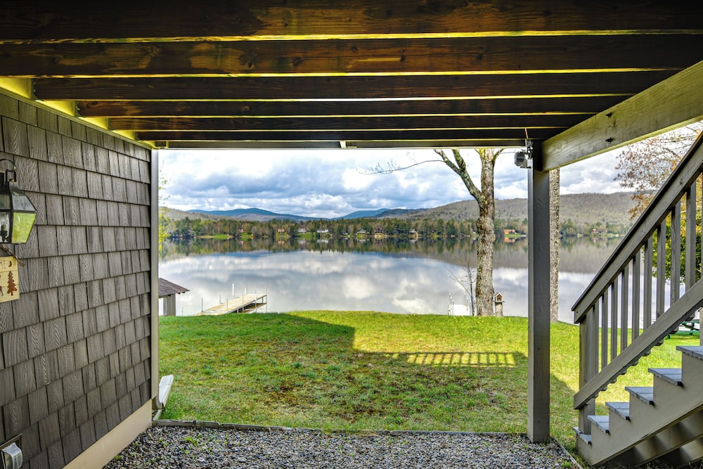 Lakefront New Hampshire Hideaway w/ Deck & Views