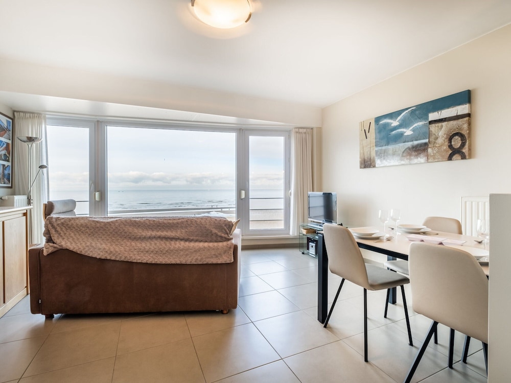 Apartment in Belgium Near St-andre Dunes