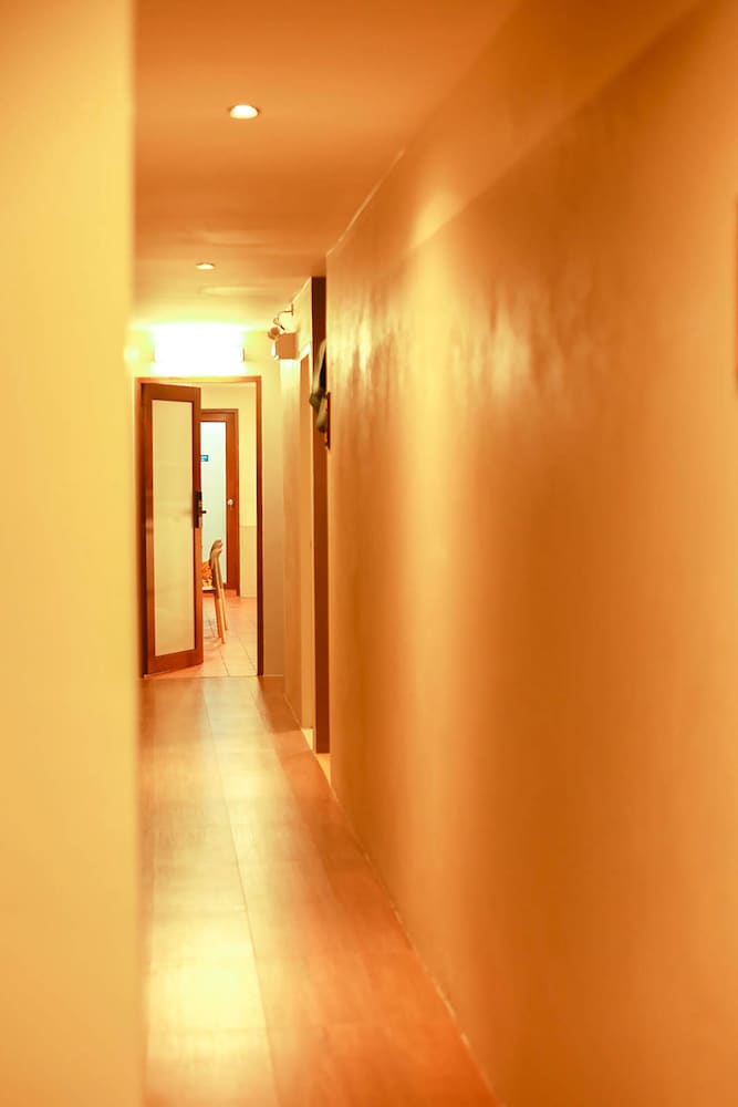 Shanti Hostel