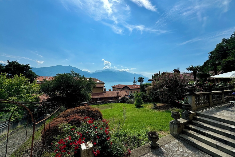 Giardino Floreale di Menaggio