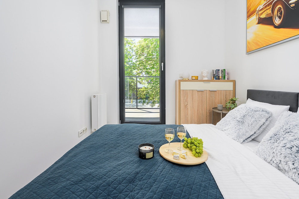 Lumina spacious apartments in Warsaw