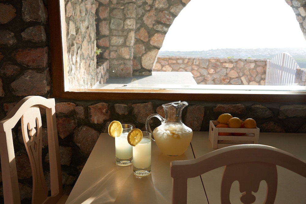 Zatrikion Villas Santorini