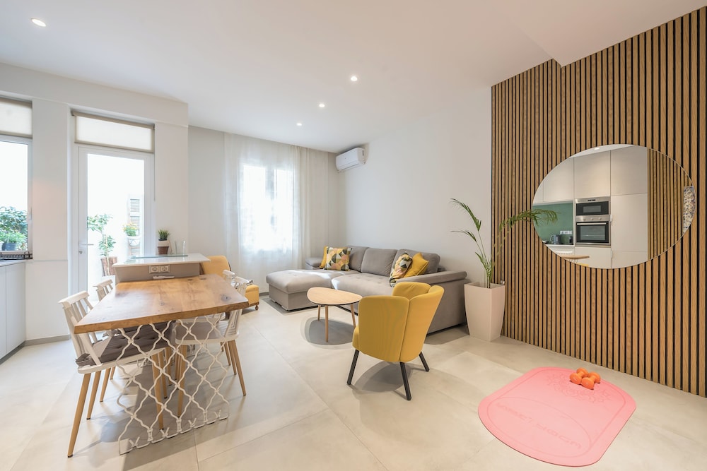 Stunning Design 1BR Secret Garden