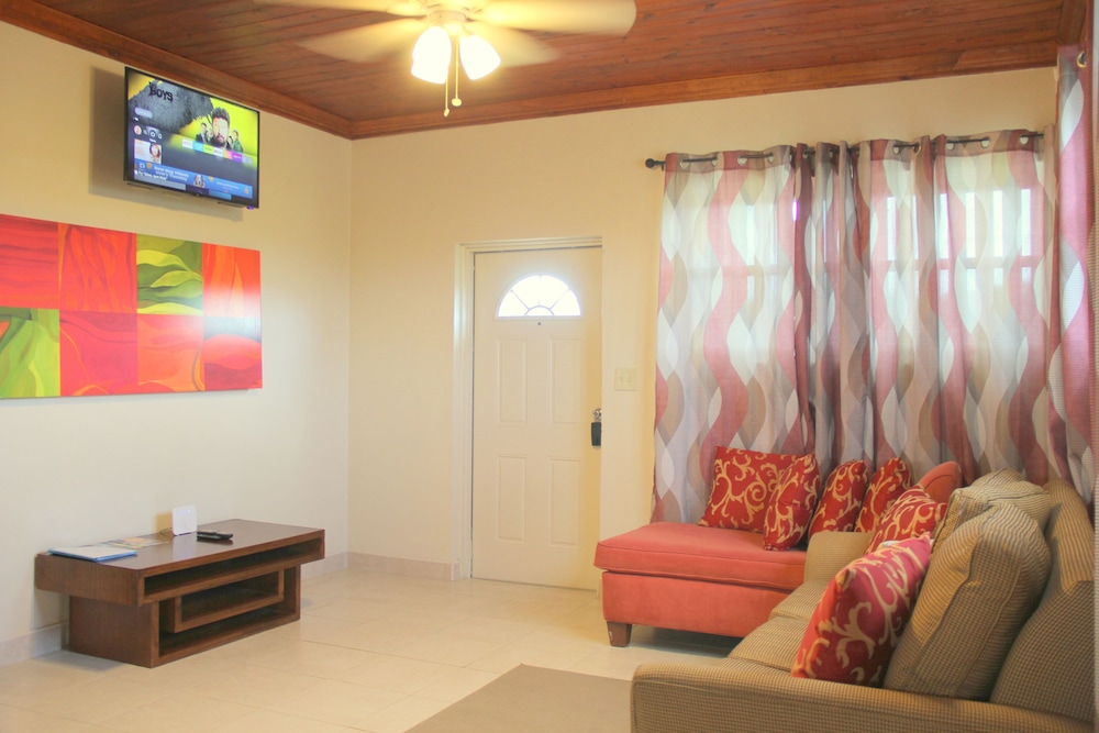 Fishtail Palms Exuma