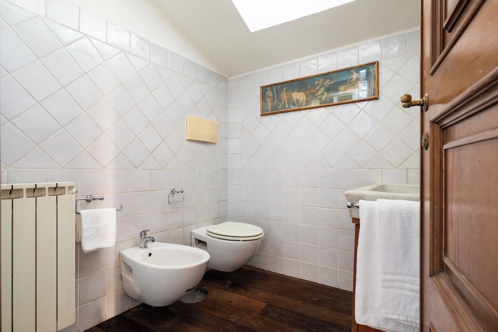Trastevere Romantic Terraced Apartment