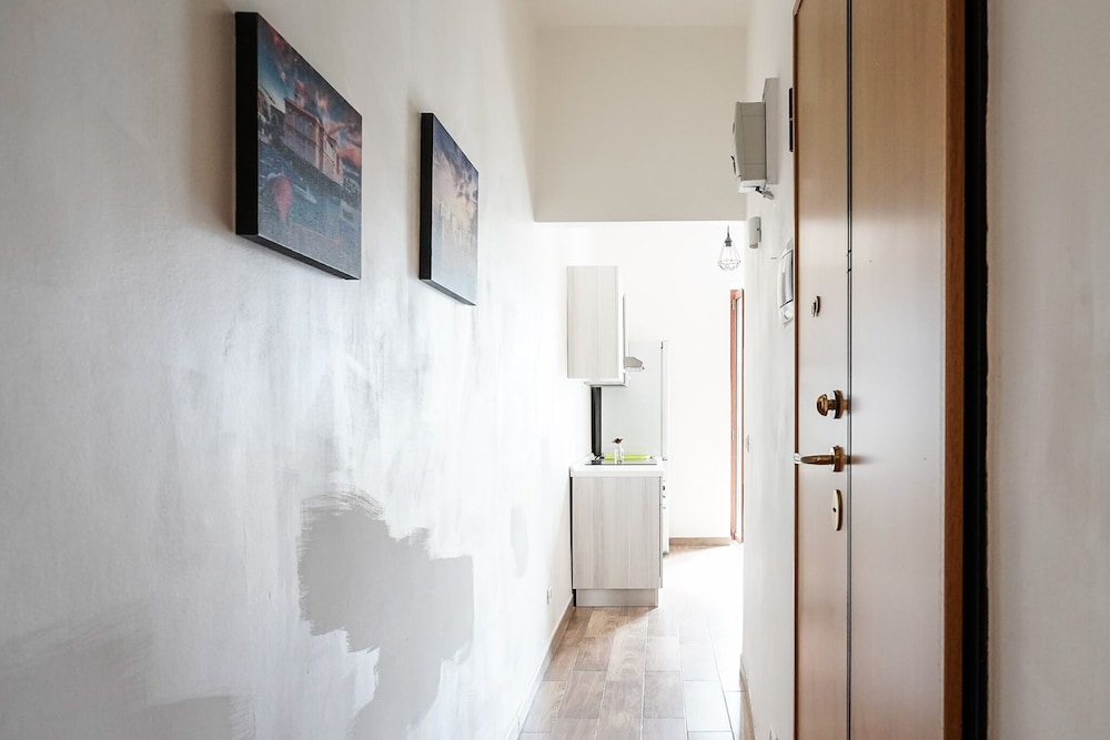 Bari Cozy Apartment by Wonderful Italy