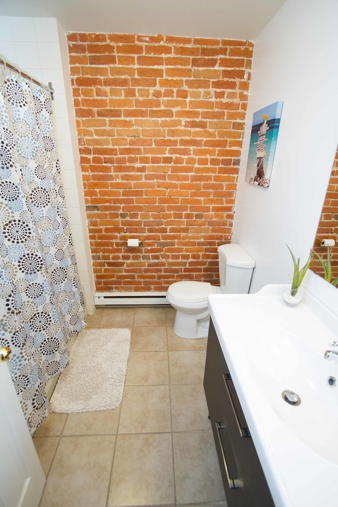 LikeAHotel - Les McGill, Vieux Montreal