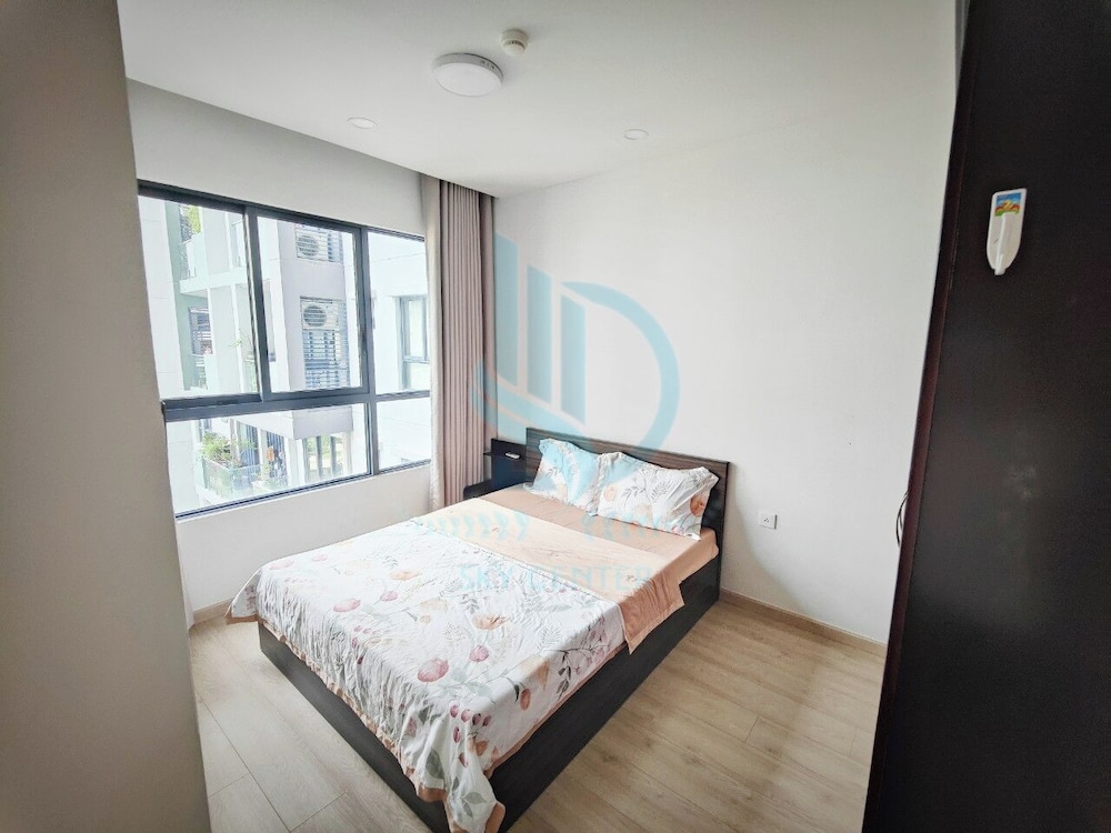 Luxury 2-bedroom apartment Celadon City