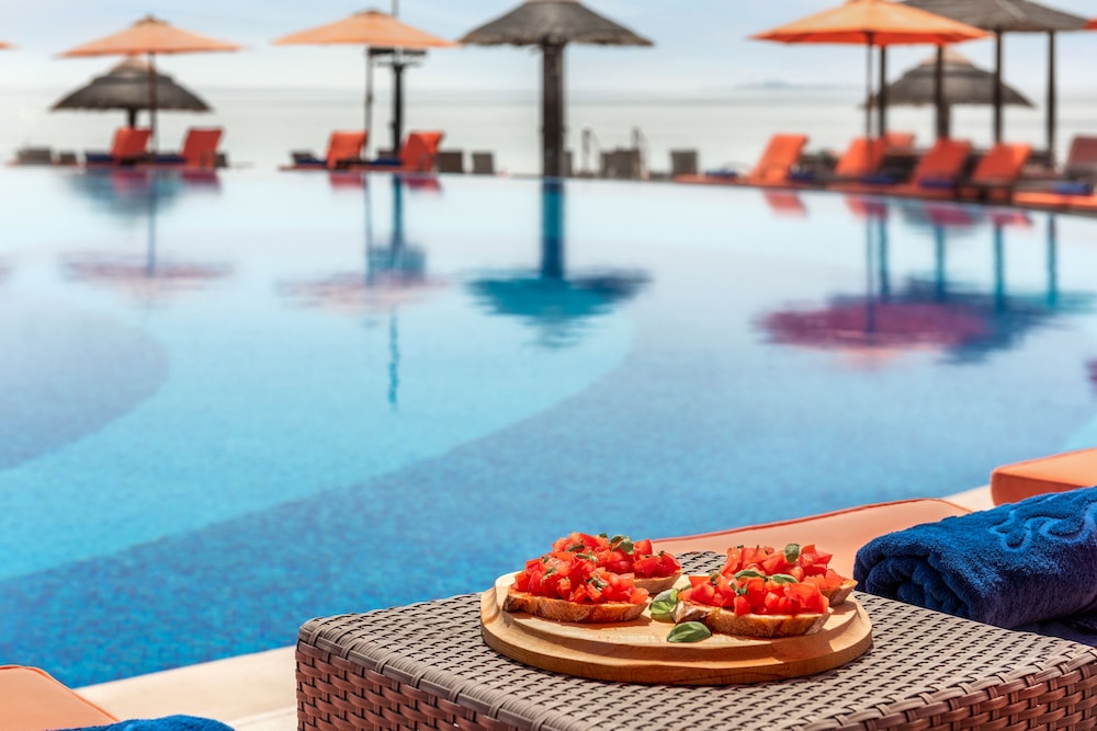 Al Maya Island & Resort