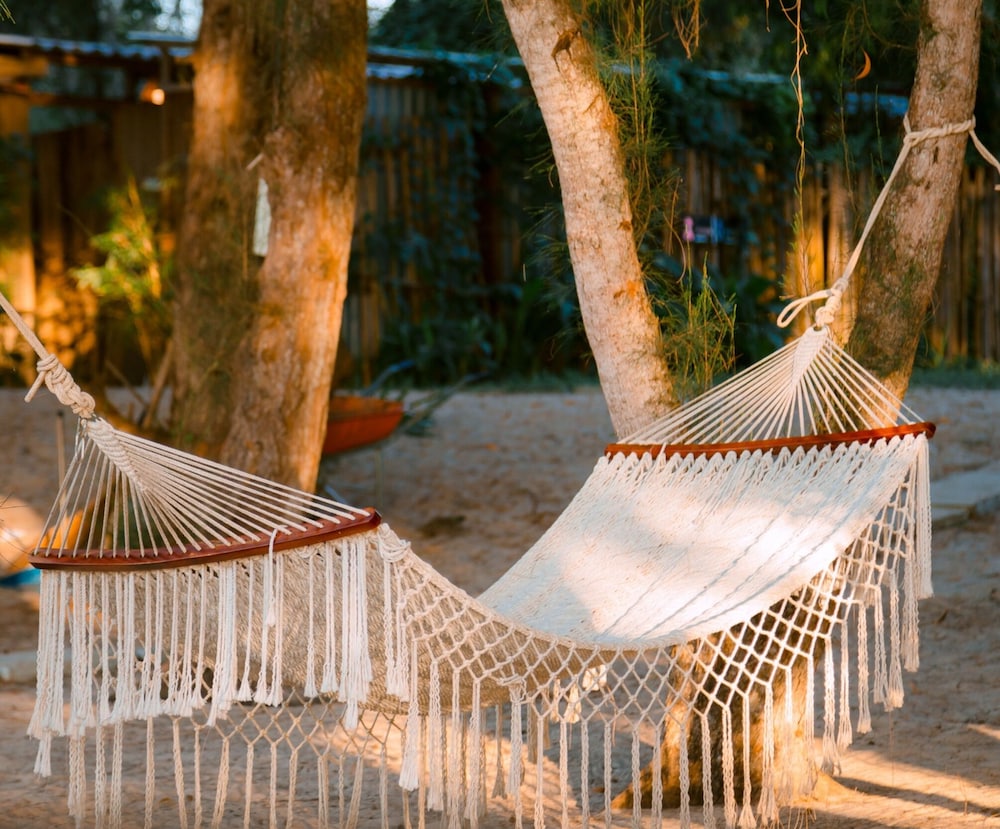 Hang Sói Glamping