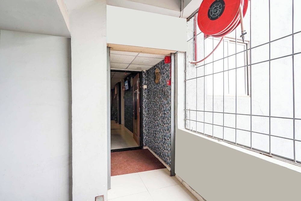Fabhotel Krishna Inn