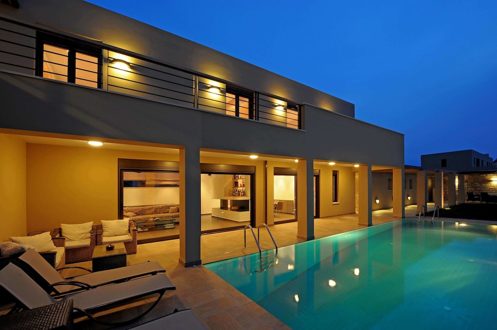 Rimondi Jas Villa