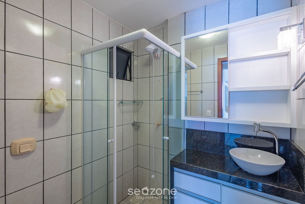 3BR Apt w/ BBQ 50m From Itapema Beach Epo001