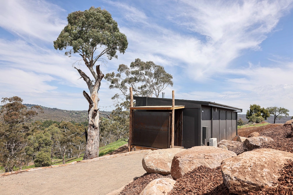 Clifftop at Hepburn