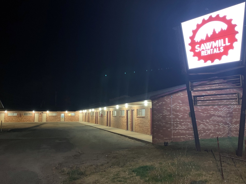 Miscellaneous Market Vacations - Sawmill Rentals - Property Image 1