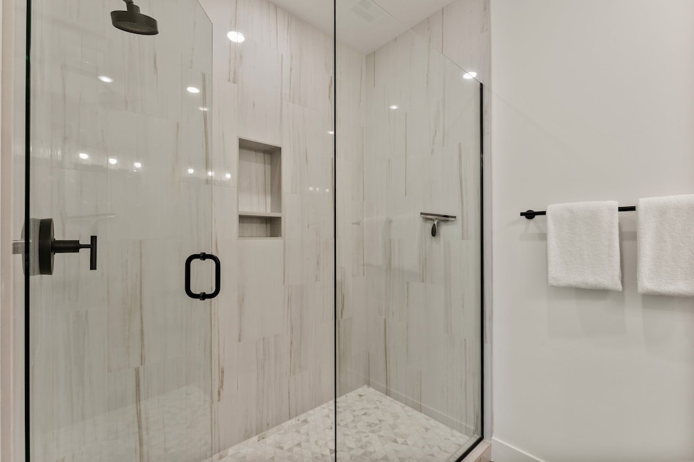 Periwinkle Sky 3 Bedroom Condo