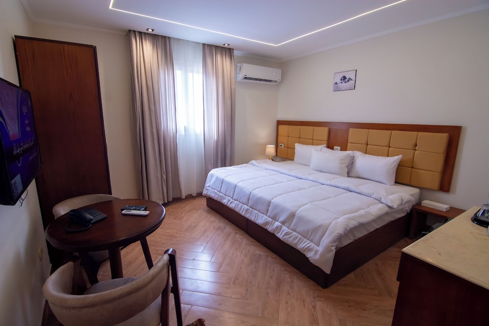Three Pyramids Boutique Hotel