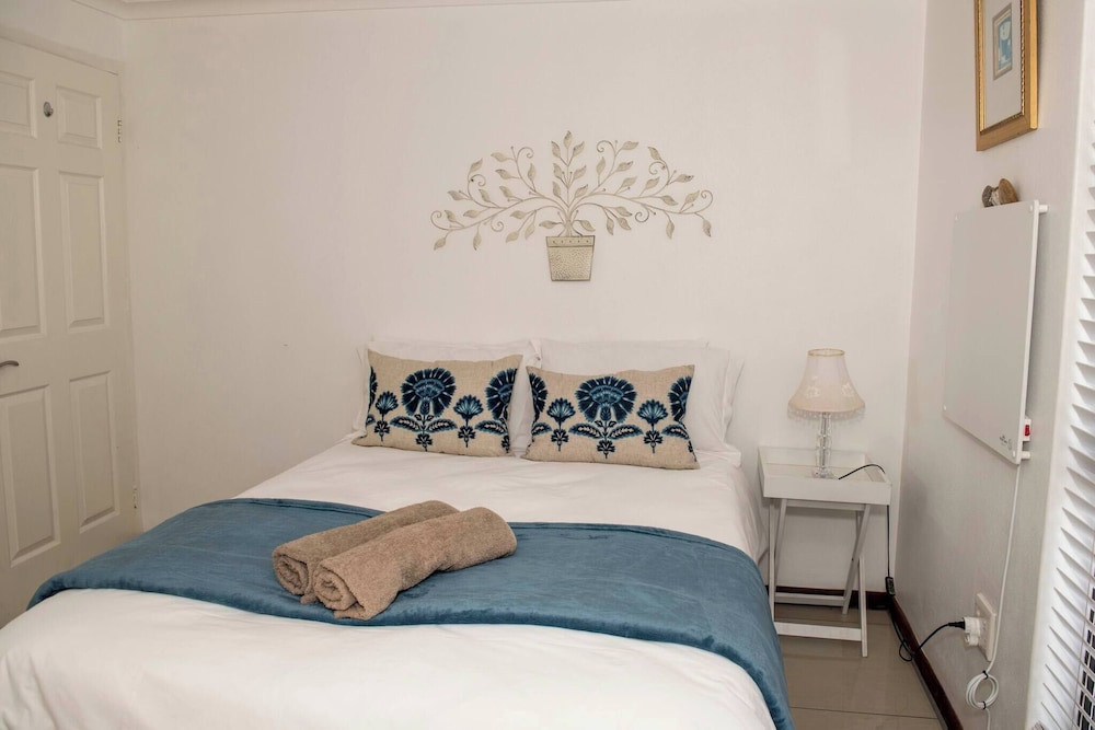 The Views - Oceanview Haven in Langebaan - 3 Levels of Luxury